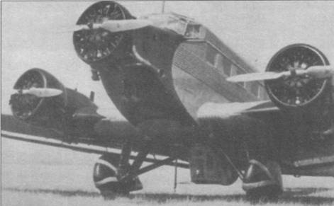 Транспортный самолет Юнкерс Ju 52/3m Транспортный самолет Юнкерс Ju 52/3m