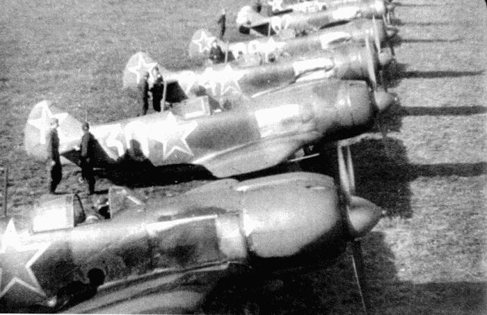 Истребитель Ла-5. Сломавший хребет Люфтваффе Истребитель Ла-5. Сломавший хребет Люфтваффе