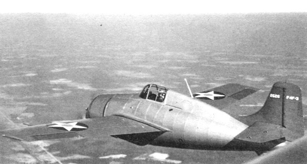 Палубный истребитель Грумман F4F «Уайлдкэт» Палубный истребитель Грумман F4F «Уайлдкэт»