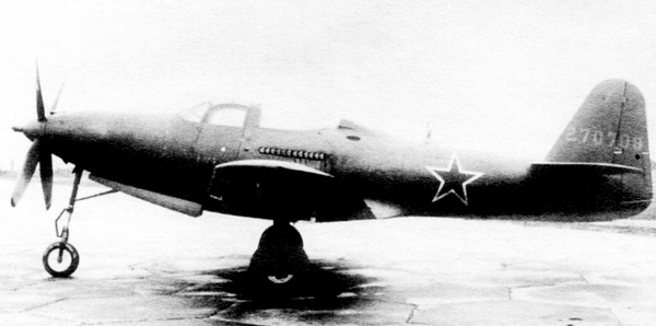 ИСТРЕБИТЕЛЬ P-63 «КИНГКОБРА» ИСТРЕБИТЕЛЬ P-63 «КИНГКОБРА»