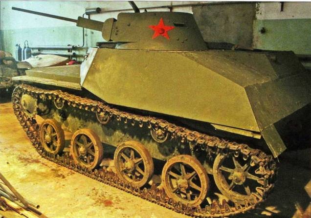 Легкие танки семейства Т-40. «Красные» разведчики Легкие танки семейства Т-40. «Красные» разведчики