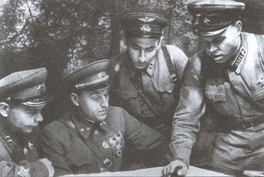У стен Смоленска У стен Смоленска
