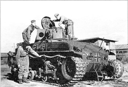 "Танки, вперед". Курьезы танковой войны в битве за Ленинград 1941-1944 гг. "Танки, вперед". Курьезы танковой войны в битве за Ленинград 1941-1944 гг.