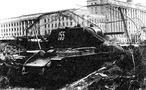 "Танки, вперед". Курьезы танковой войны в битве за Ленинград 1941-1944 гг. "Танки, вперед". Курьезы танковой войны в битве за Ленинград 1941-1944 гг.