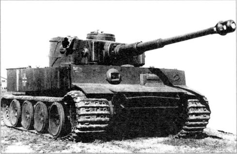 "Танки, вперед". Курьезы танковой войны в битве за Ленинград 1941-1944 гг. "Танки, вперед". Курьезы танковой войны в битве за Ленинград 1941-1944 гг.