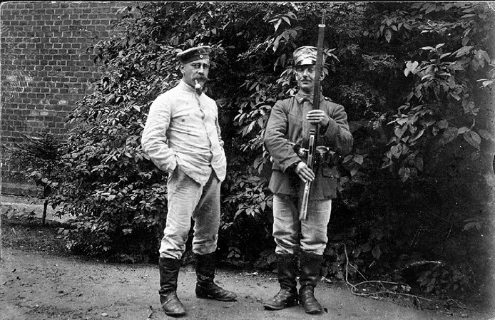 Нелегалка. Как молодая девушка выжила в Берлине в 1940–1945 гг. Нелегалка. Как молодая девушка выжила в Берлине в 1940–1945 гг.