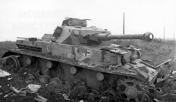 Средний танк PZ.IV. «Рабочая лошадка» Панцерваффе Средний танк PZ.IV. «Рабочая лошадка» Панцерваффе