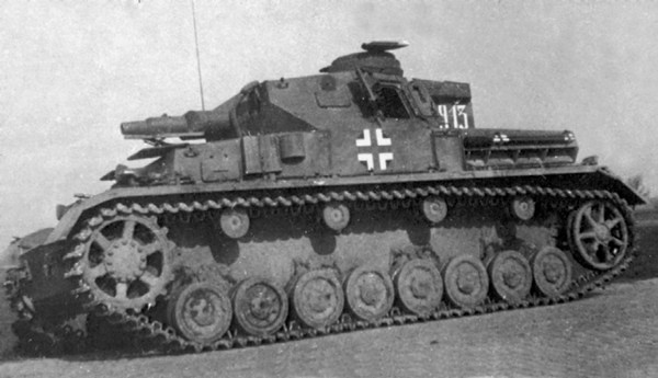 Средний танк PZ.IV. «Рабочая лошадка» Панцерваффе Средний танк PZ.IV. «Рабочая лошадка» Панцерваффе
