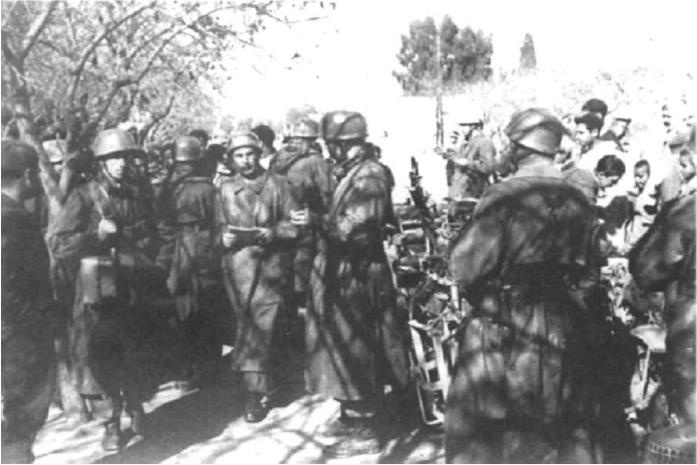 Германские парашютисты. 1939-1945 Германские парашютисты. 1939-1945