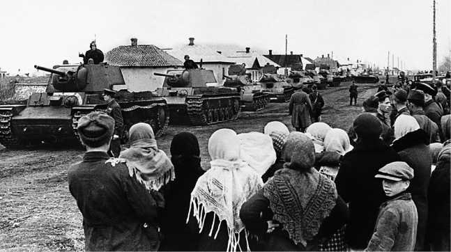 Советский тяжелый танк КВ-1. Первые танки Победы Советский тяжелый танк КВ-1. Первые танки Победы