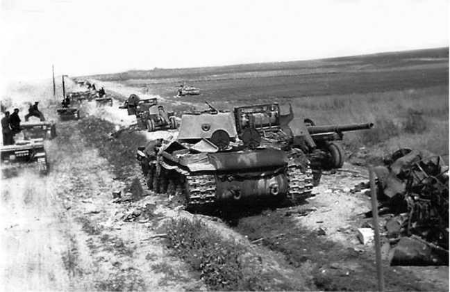 Советский тяжелый танк КВ-1. Первые танки Победы Советский тяжелый танк КВ-1. Первые танки Победы