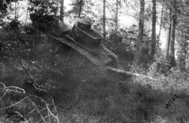 Маневренные танки СССР Т-12, Т-24, ТГ, Д-4 и др. Маневренные танки СССР Т-12, Т-24, ТГ, Д-4 и др.