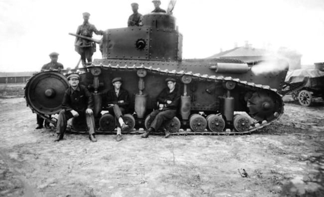 Маневренные танки СССР Т-12, Т-24, ТГ, Д-4 и др. Маневренные танки СССР Т-12, Т-24, ТГ, Д-4 и др.
