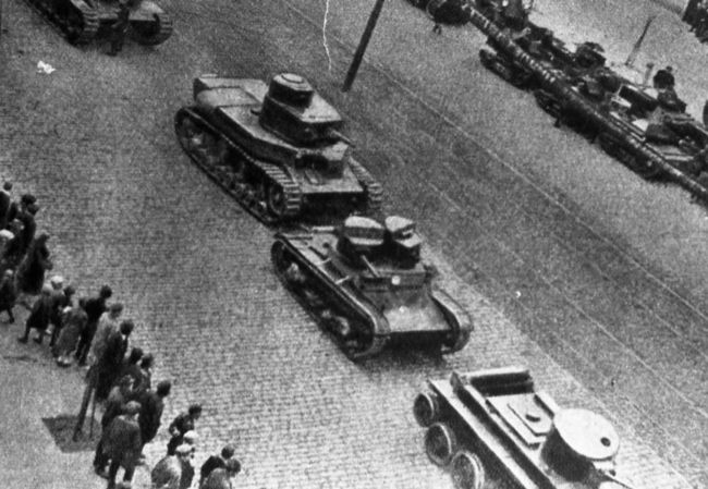 Маневренные танки СССР Т-12, Т-24, ТГ, Д-4 и др. Маневренные танки СССР Т-12, Т-24, ТГ, Д-4 и др.
