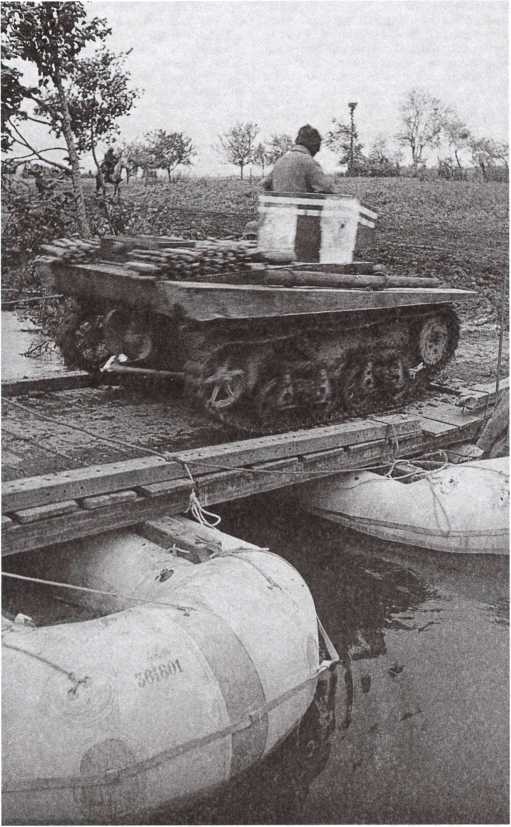 "Чудо-оружие" Сталина. Плавающие танки Великой Отечественной Т-37, Т-38, Т-40 "Чудо-оружие" Сталина. Плавающие танки Великой Отечественной Т-37, Т-38, Т-40