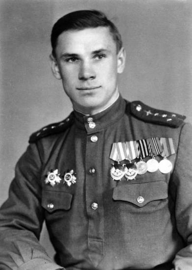 «Летающий танк». 100 боевых вылетов на Ил-2 «Летающий танк». 100 боевых вылетов на Ил-2