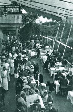 Повседневная жизнь русского кабака от Ивана Грозного до Бориса Ельцина Повседневная жизнь русского кабака от Ивана Грозного до Бориса Ельцина