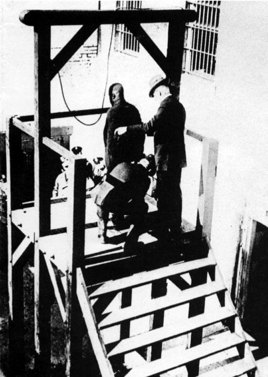 Смертная казнь. История и виды высшей меры наказания от начала времен до наших дней Смертная казнь. История и виды высшей меры наказания от начала времен до наших дней