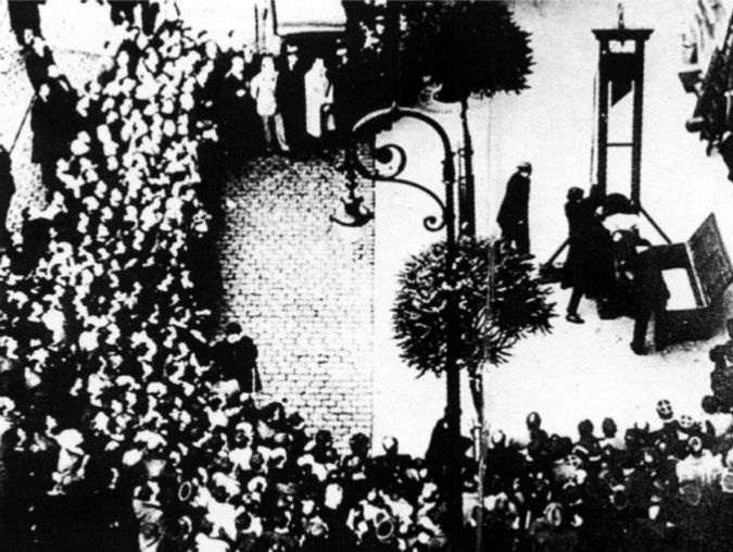 Смертная казнь. История и виды высшей меры наказания от начала времен до наших дней Смертная казнь. История и виды высшей меры наказания от начала времен до наших дней