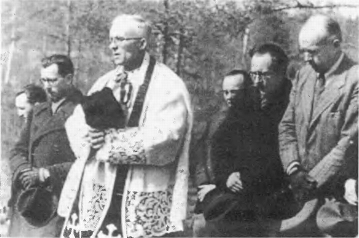Катынский синдром в советско-польских и российско-польских отношениях Катынский синдром в советско-польских и российско-польских отношениях