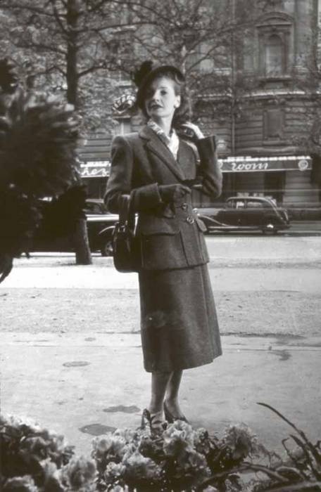 Тайны парижских манекенщиц Тайны парижских манекенщиц