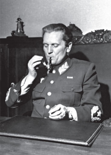 Кровавый век Кровавый век