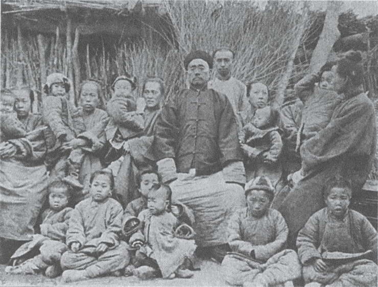 Россия и Китай. 300 лет на грани войны Россия и Китай. 300 лет на грани войны