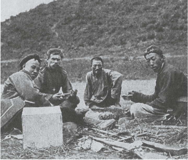 Россия и Китай. 300 лет на грани войны Россия и Китай. 300 лет на грани войны