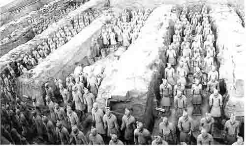 Армии Древнего Китая III в. до н.э. - III в. н.э. Униформа, вооружение, организация Армии Древнего Китая III в. до н.э. - III в. н.э. Униформа, вооружение, организация