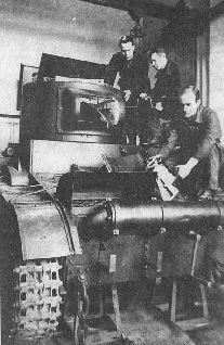 Броня крепка. История советского танка. 1919-1937 Броня крепка. История советского танка. 1919-1937