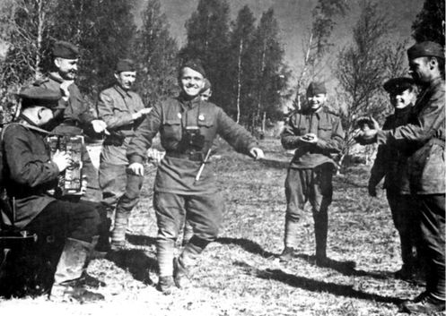 Неизвестные солдаты. Сражения на внешнем фронте блокады Ленинграда Неизвестные солдаты. Сражения на внешнем фронте блокады Ленинграда