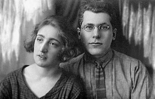 Пинхас Рутенберг. От террориста к сионисту. Том II: В Палестине (1919–1942) Пинхас Рутенберг. От террориста к сионисту. Том II: В Палестине (1919–1942)