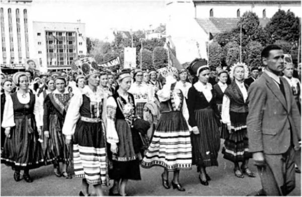 Великая сталинская империя Великая сталинская империя