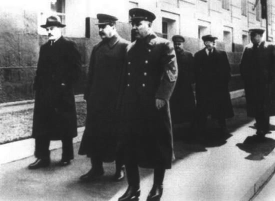 Писатели и советские вожди Писатели и советские вожди