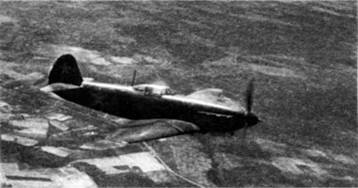 "Яки" против "мессеров". Кто кого? "Яки" против "мессеров". Кто кого?