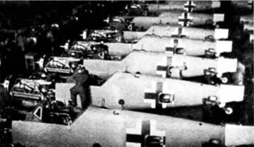 "Яки" против "мессеров". Кто кого? "Яки" против "мессеров". Кто кого?