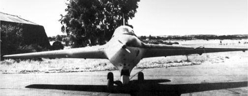 Me 163 "Komet" – истребитель "Летающих крепостей" Me 163 "Komet" – истребитель "Летающих крепостей"