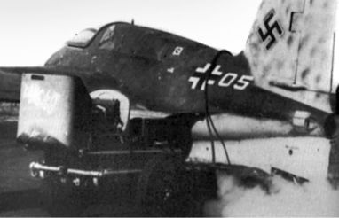 Me 163 "Komet" – истребитель "Летающих крепостей" Me 163 "Komet" – истребитель "Летающих крепостей"