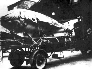 Me 163 "Komet" – истребитель "Летающих крепостей" Me 163 "Komet" – истребитель "Летающих крепостей"