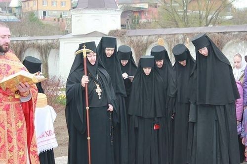 Исповедь бывшей послушницы Исповедь бывшей послушницы