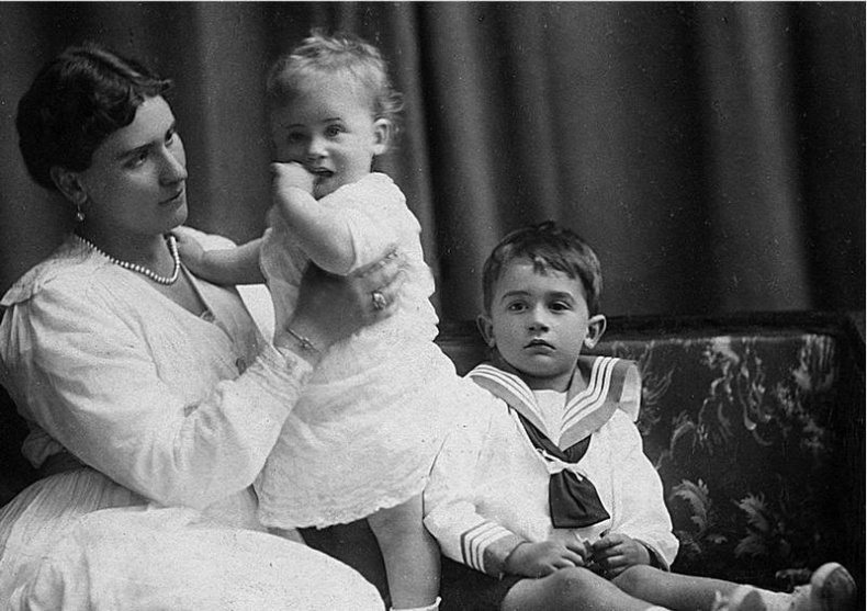Бывшие люди. Последние дни русской аристократии Бывшие люди. Последние дни русской аристократии