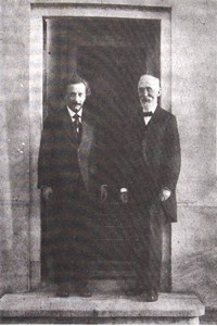 Эволюция Вселенной и происхождение жизни Эволюция Вселенной и происхождение жизни