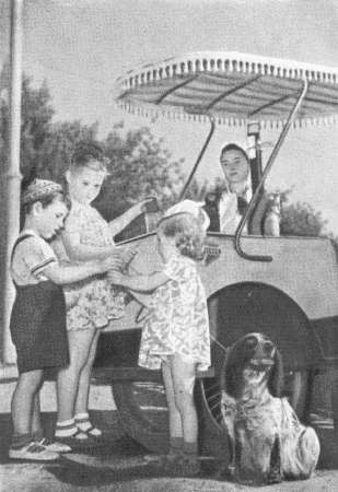 Повседневная жизнь Москвы в Сталинскую эпоху. 1930-1940 года Повседневная жизнь Москвы в Сталинскую эпоху. 1930-1940 года