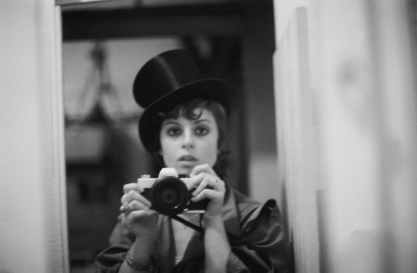 #Girlboss. Как я создала миллионный бизнес, не имея денег, офиса и высшего образования #Girlboss. Как я создала миллионный бизнес, не имея денег, офиса и высшего образования