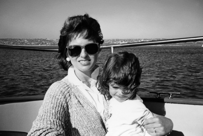 #Girlboss. Как я создала миллионный бизнес, не имея денег, офиса и высшего образования #Girlboss. Как я создала миллионный бизнес, не имея денег, офиса и высшего образования