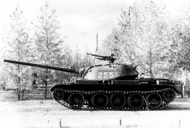 Средний танк Т-54 Средний танк Т-54
