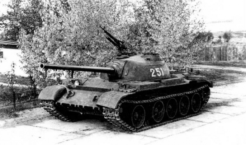 Средний танк Т-54 Средний танк Т-54