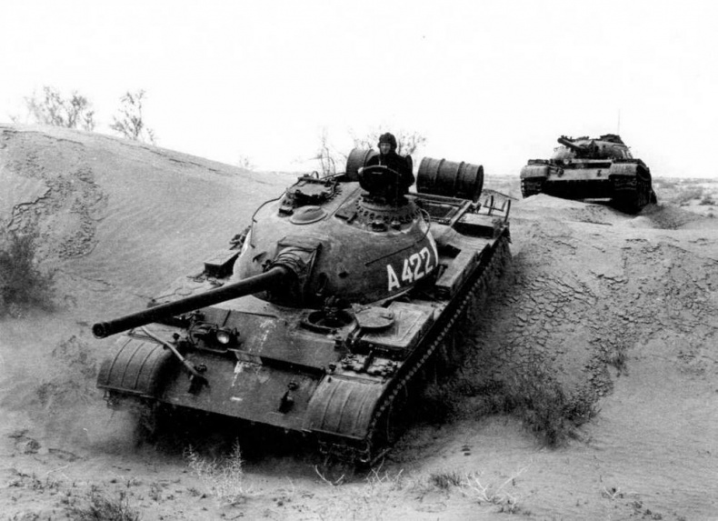 Средний танк Т-54 Средний танк Т-54