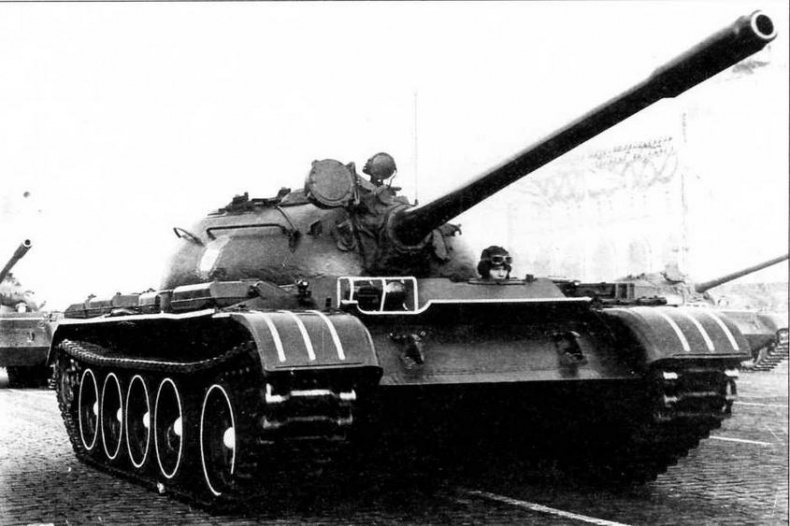 Средний танк Т-54 Средний танк Т-54