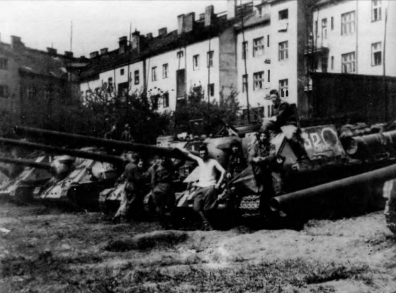 Бронетанковая техника Красной Армии, 1939–1945 Бронетанковая техника Красной Армии, 1939–1945